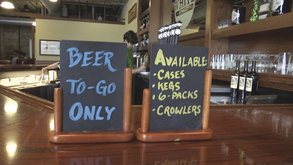 Bill would extend takeout alcohol sales by restaurants